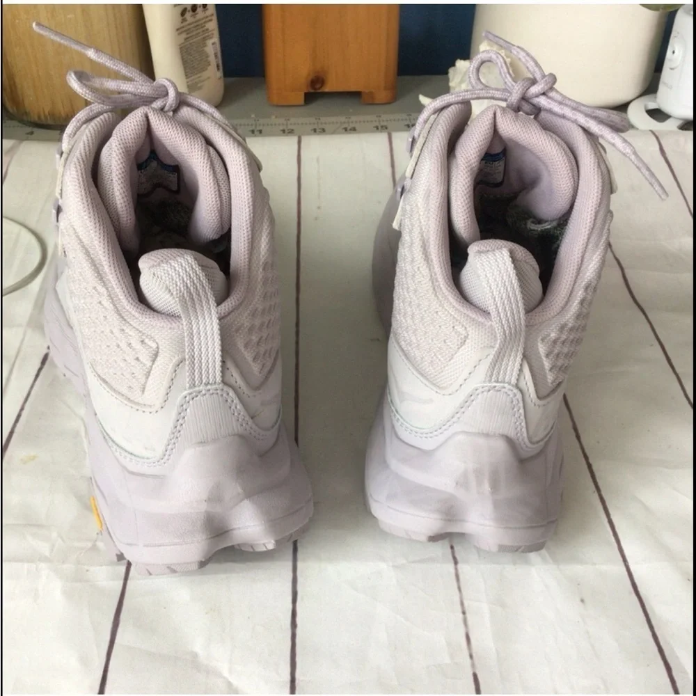 Hoka Women's Athletic Hiking High Top Mountain Trail Race Shoes Light Purple